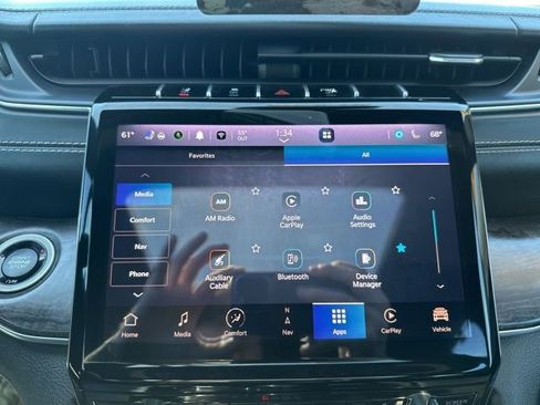 Used 2022 Jeep Grand Cherokee L Overland w/ Advanced Protech Group III AWD/4WD image 37