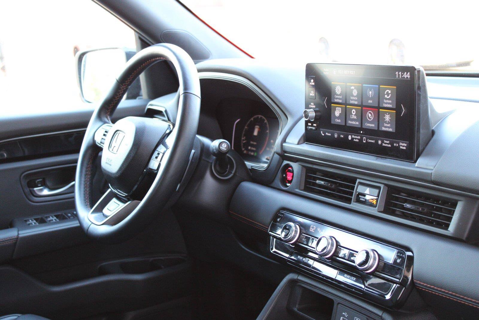 Used 2025 Honda Pilot TrailSport image 21