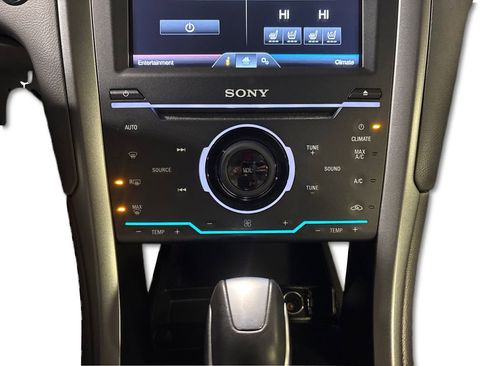 Used 2015 Ford Fusion Titanium image 30