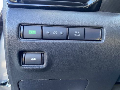 Used 2024 Nissan Sentra SV image 14