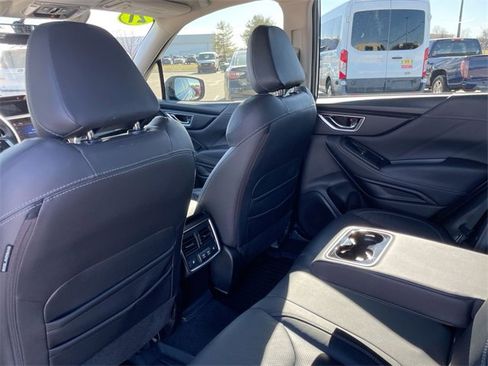 Used 2021 Subaru Forester Touring image 14