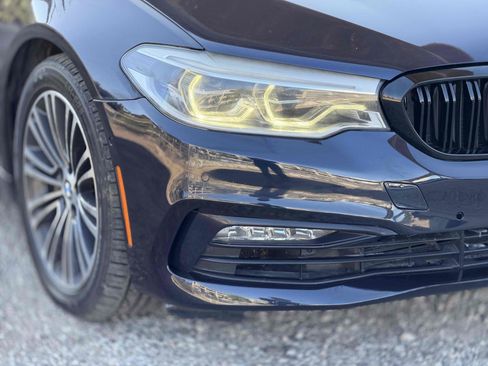 Used 2017 BMW 540i xDrive image 13