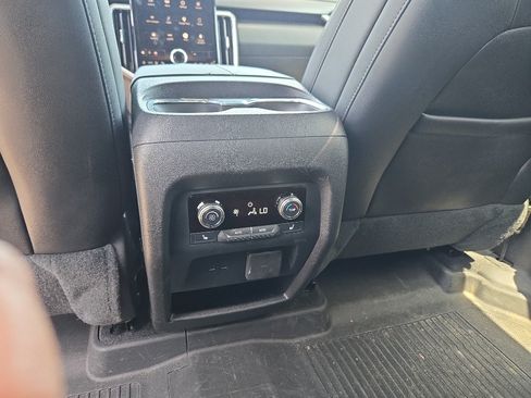 Used 2024 GMC Acadia Elevation w/ Black Edition FWD image 29