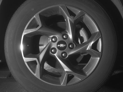 Used 2025 Chevrolet Trax LT image 13