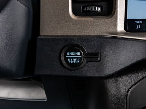 Used 2026 Ford Bronco Outer Banks AWD/4WD image 22