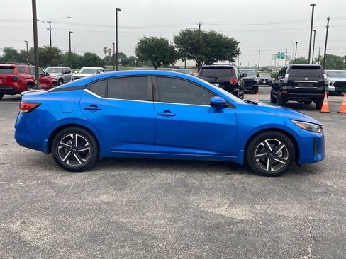 Used 2024 Nissan Sentra SV w/ All-Weather Package FWD image 4