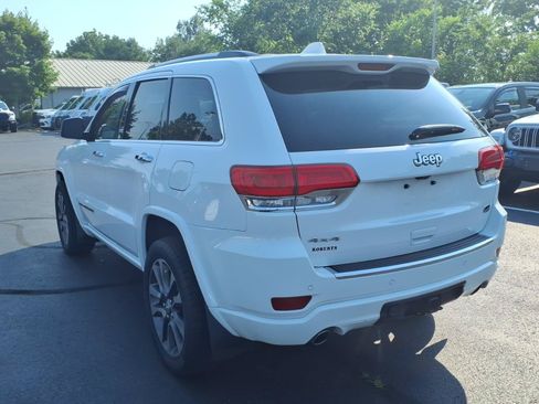 Certified 2018 Jeep Grand Cherokee Overland AWD/4WD image 5