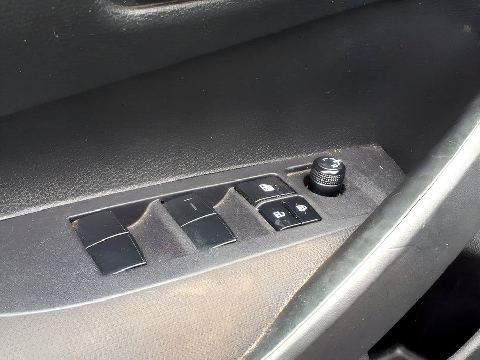 Used 2024 Toyota Corolla LE FWD image 15