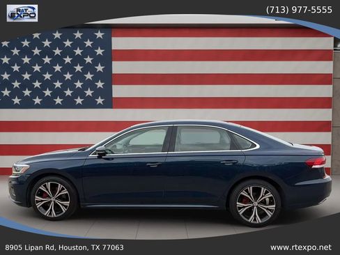 Used 2021 Volkswagen Passat 2.0T SE FWD image 5