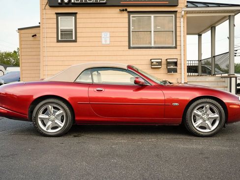 Used 1997 Jaguar XK8 Convertible RWD image 13