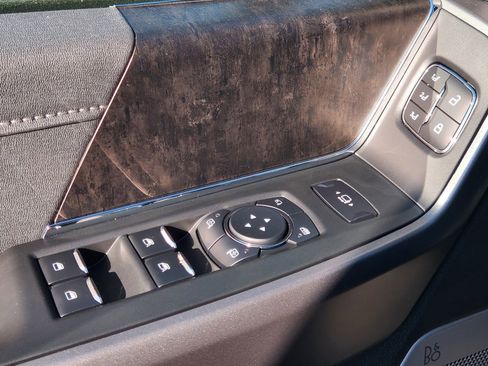 New 2026 Ford F250 Lariat w/ Black Appearance Package image 23