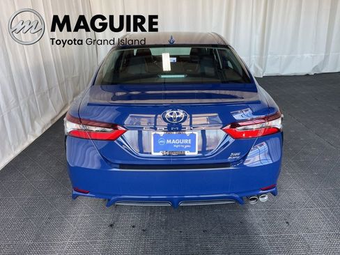 Used 2023 Toyota Camry SE w/ Cold Weather Package AWD/4WD image 31