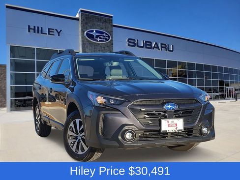 Certified 2025 Subaru Outback Premium image 1