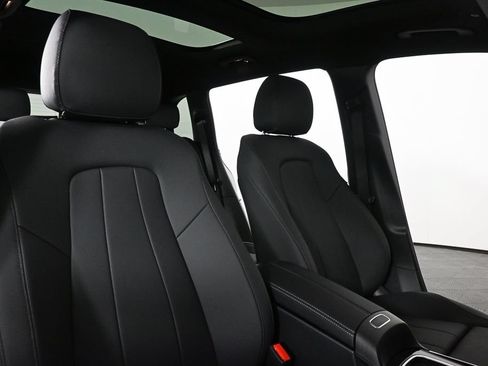 Used 2026 Mercedes-Benz GLB 250 image 22