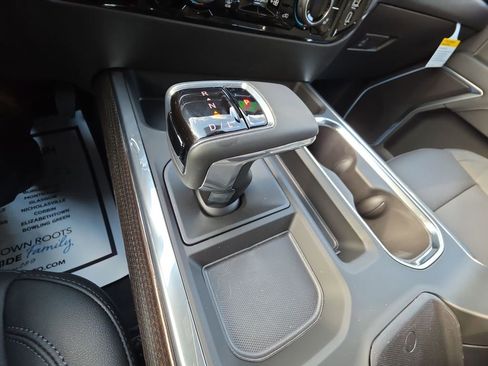 New 2026 Chevrolet Silverado 1500 LT w/ Leather Package AWD/4WD image 20