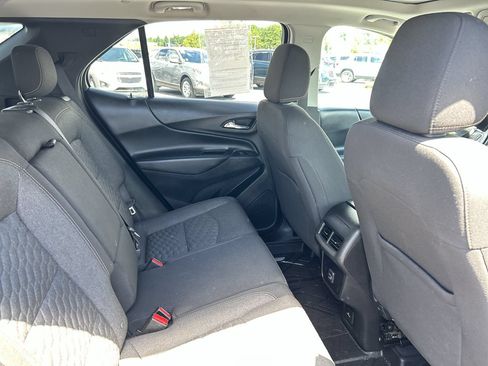Used 2019 Chevrolet Equinox LT AWD/4WD image 18