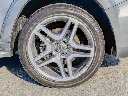 Used 2019 Mercedes-Benz GLS 550 4MATIC image 6