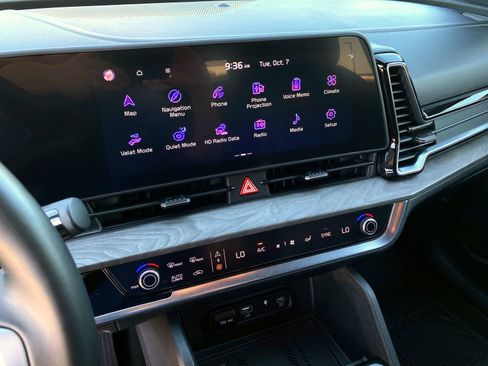 Used 2024 Kia Sportage X-Line image 15