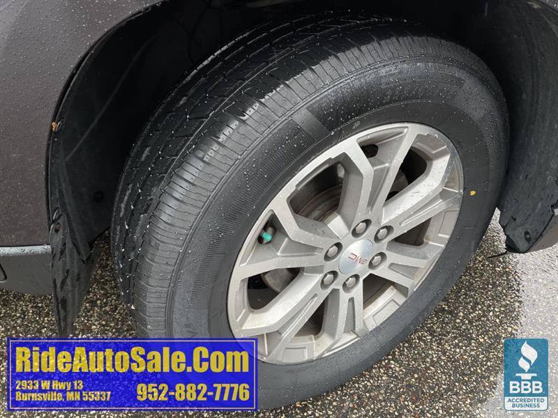 Used 2014 GMC Acadia SLT w/ Technology Package AWD/4WD image 30