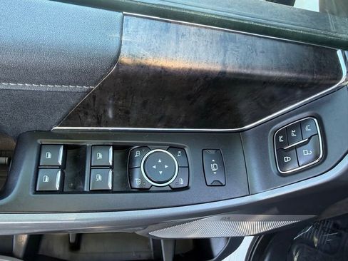 Used 2025 Ford F250 Lariat w/ FX4 Off-Road Package AWD/4WD image 81