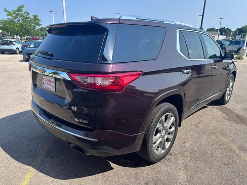 Used 2018 Chevrolet Traverse Premier AWD/4WD image 5