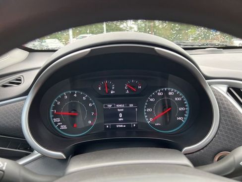 Used 2024 Chevrolet Malibu LT image 39