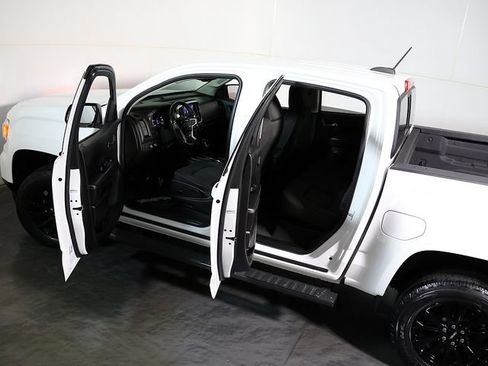 Used 2022 GMC Canyon Elevation w/ Trailering Package AWD/4WD image 5
