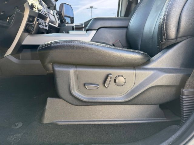 Used 2020 Ford F250 Lariat AWD/4WD image 8