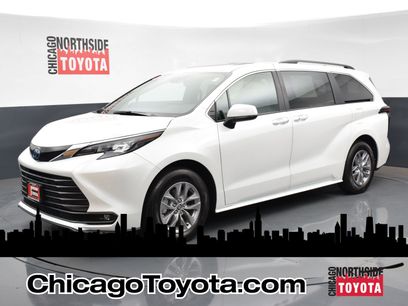 Used 2025 Toyota Sienna XLE