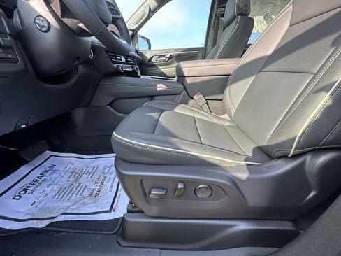 New 2026 Chevrolet Suburban Premier w/ Sun And Tow Package image 12