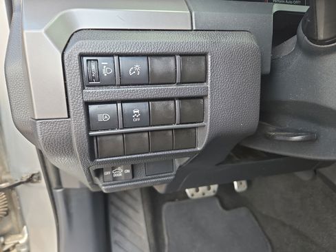 Used 2024 Toyota Tacoma TRD Sport AWD/4WD image 14