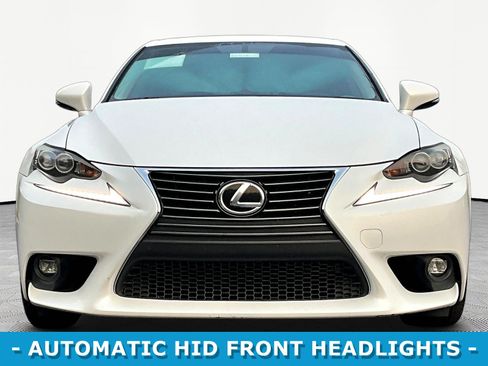 Used 2016 Lexus IS 300 AWD w/ Premium Package image 2