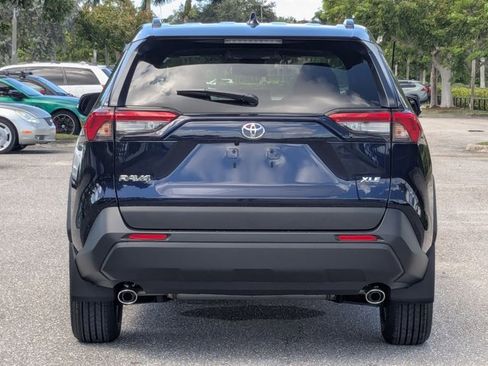 Used 2025 Toyota RAV4 XLE w/ Convenience Package image 8