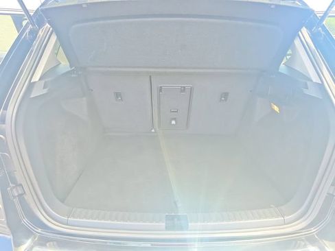 Used 2022 Volkswagen Taos SE AWD/4WD image 12