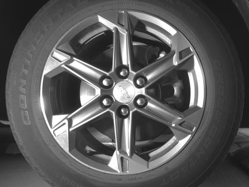 Used 2025 Chevrolet Blazer LT FWD image 13