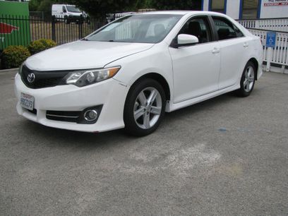 Used 2013 Toyota Camry SE