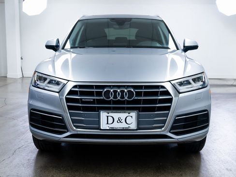 Used 2018 Audi Q5 2.0T Premium Plus w/ Premium Plus Package image 2