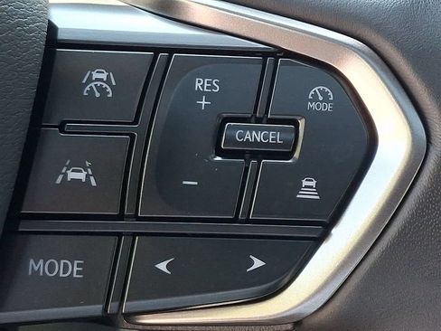 Used 2023 Lexus RX 350 Premium w/ Accessory Package AWD/4WD image 23