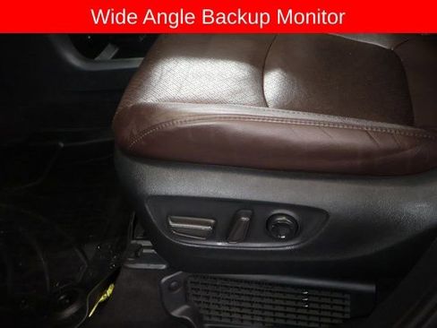 Used 2023 Toyota Sienna Platinum image 16