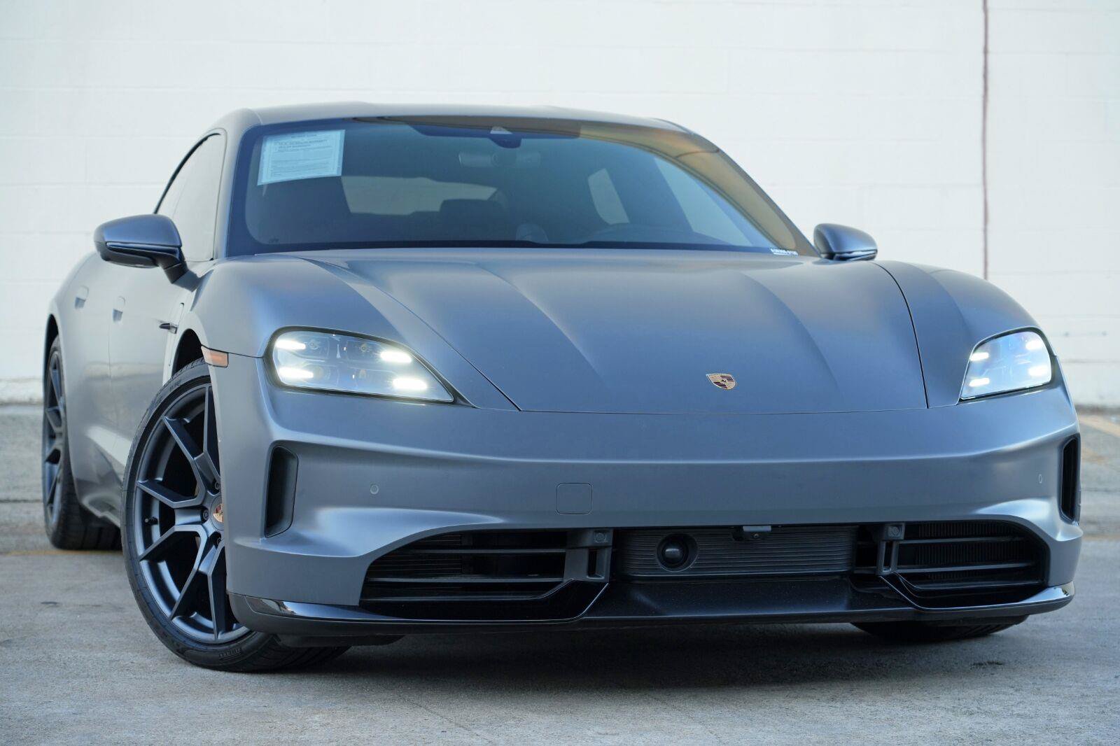 Used 2026 Porsche Taycan GTS AWD/4WD image 3