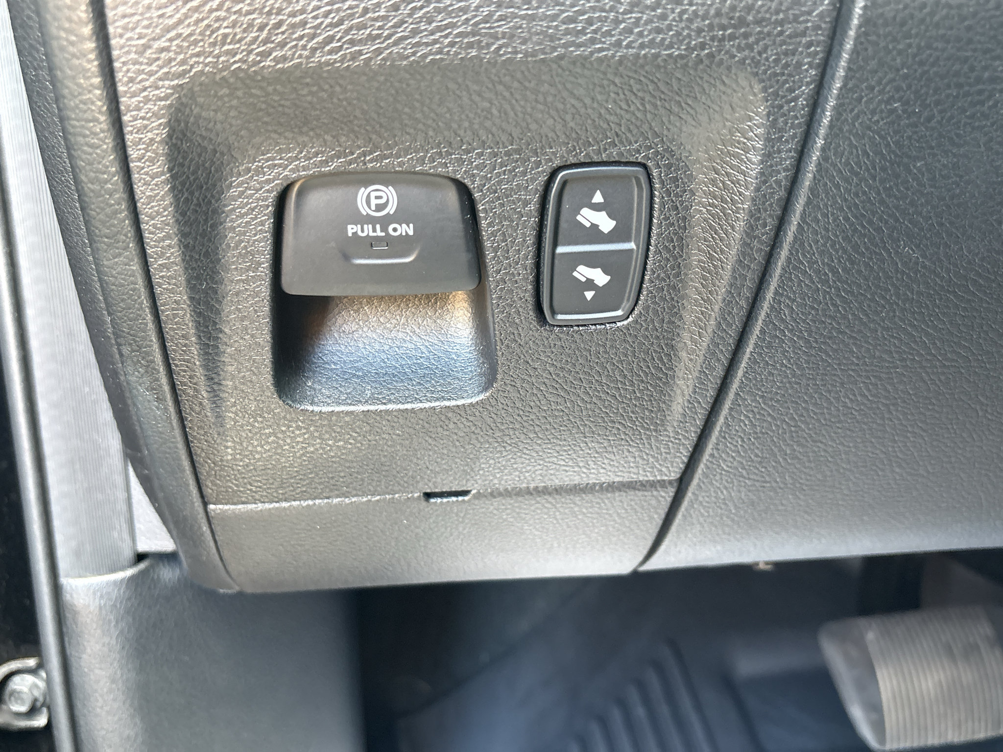 Used 2020 RAM 1500 Limited AWD/4WD image 27