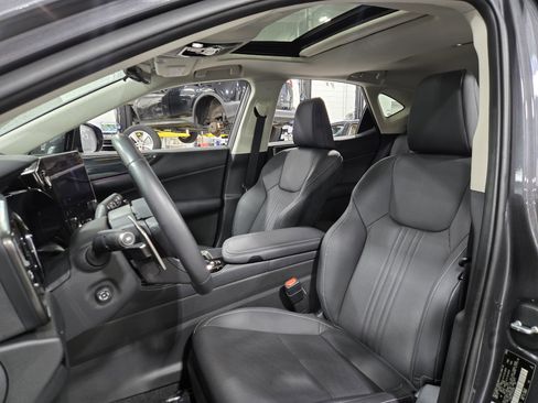 Certified 2025 Lexus NX 350h AWD w/ Cold Area Package image 36