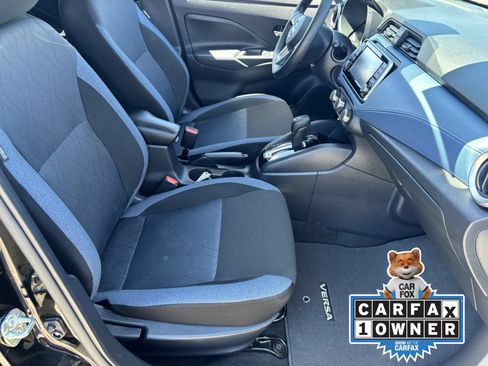 Certified 2025 Nissan Versa SV w/ Trunk Package FWD image 12