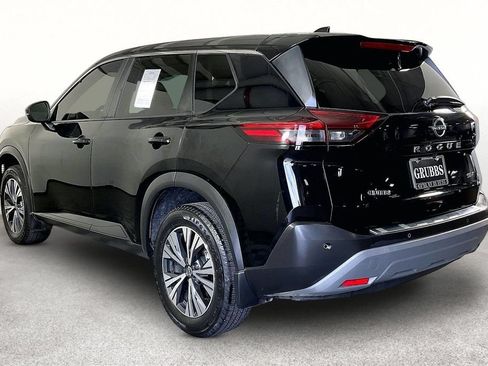 Used 2022 Nissan Rogue SV FWD image 15