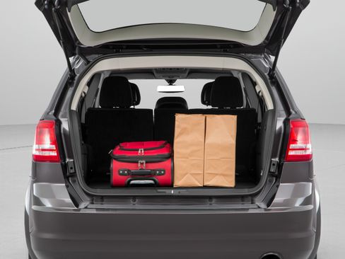 Used 2018 Dodge Journey SE w/ Popular Equipment Group FWD image 31