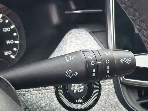 Certified 2023 Jeep Compass Latitude AWD/4WD image 27
