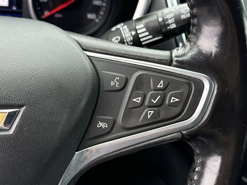 Used 2022 Chevrolet Equinox LT w/ Driver Convenience Package image 20