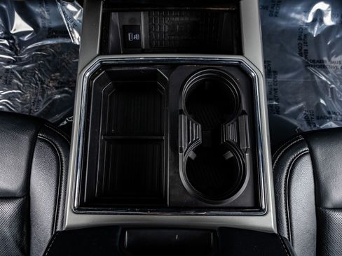 Used 2022 Ford F350 Lariat w/ Lariat Ultimate Package image 27