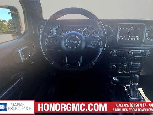 Used 2022 Jeep Gladiator Sport AWD/4WD image 9