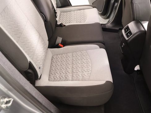 Used 2024 Chevrolet Equinox LT image 13